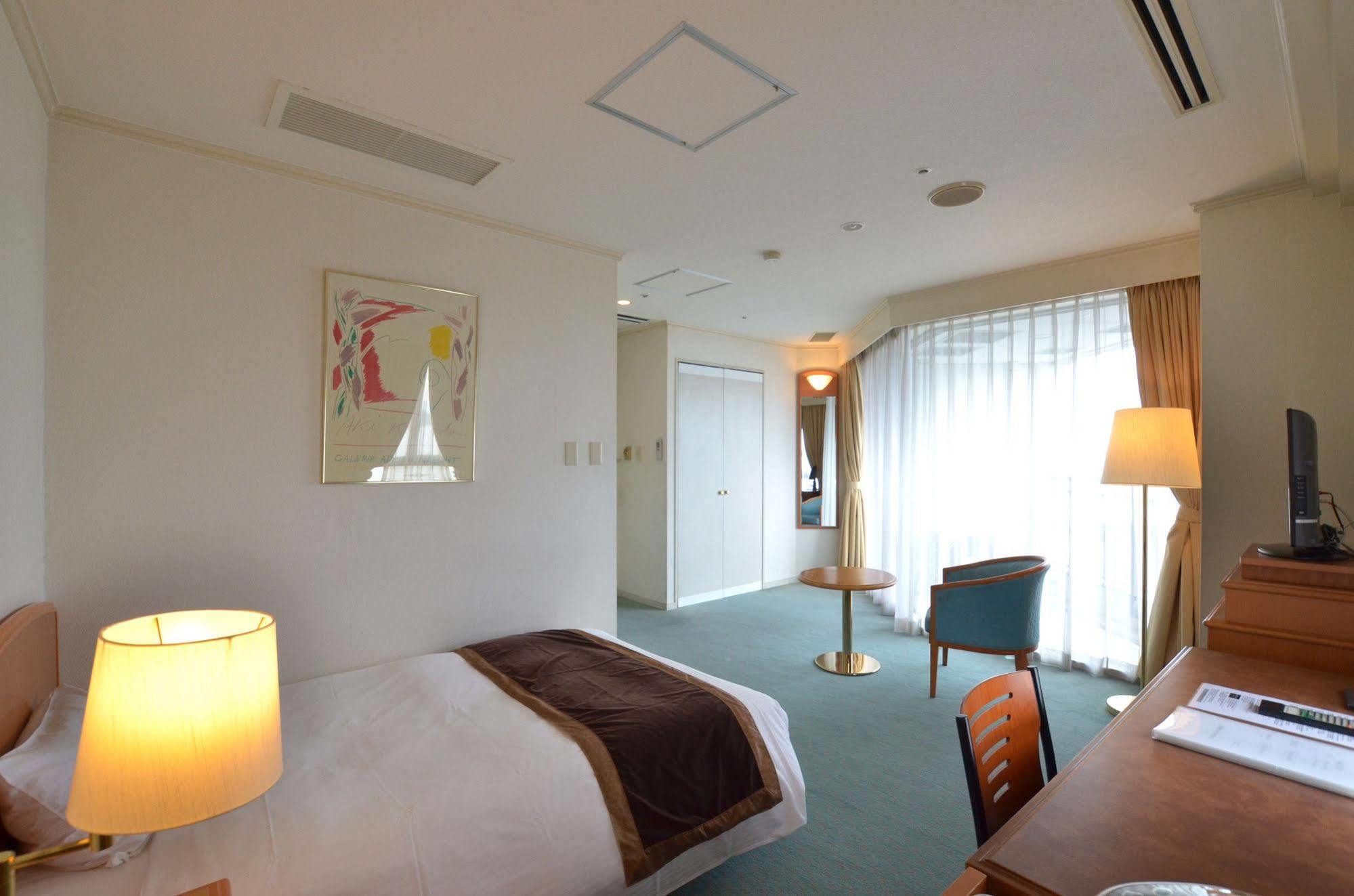 Nagasaki International Hotel Omura Eksteriør bilde